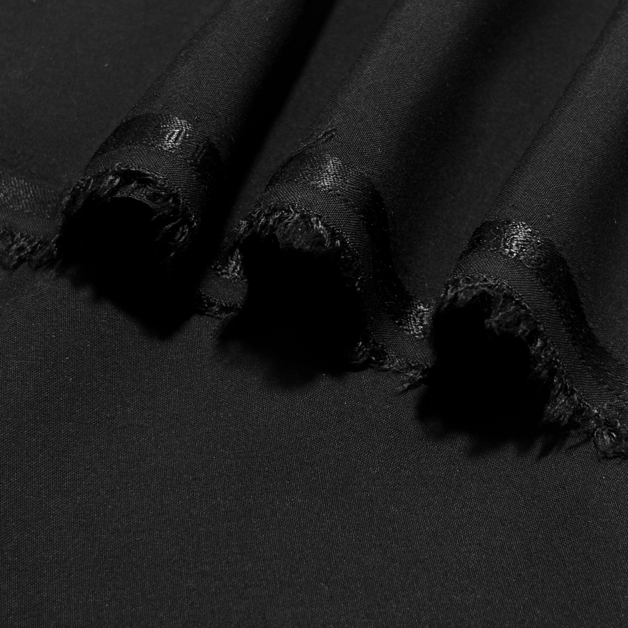 RIYASAT - ریاست Velvet Black
