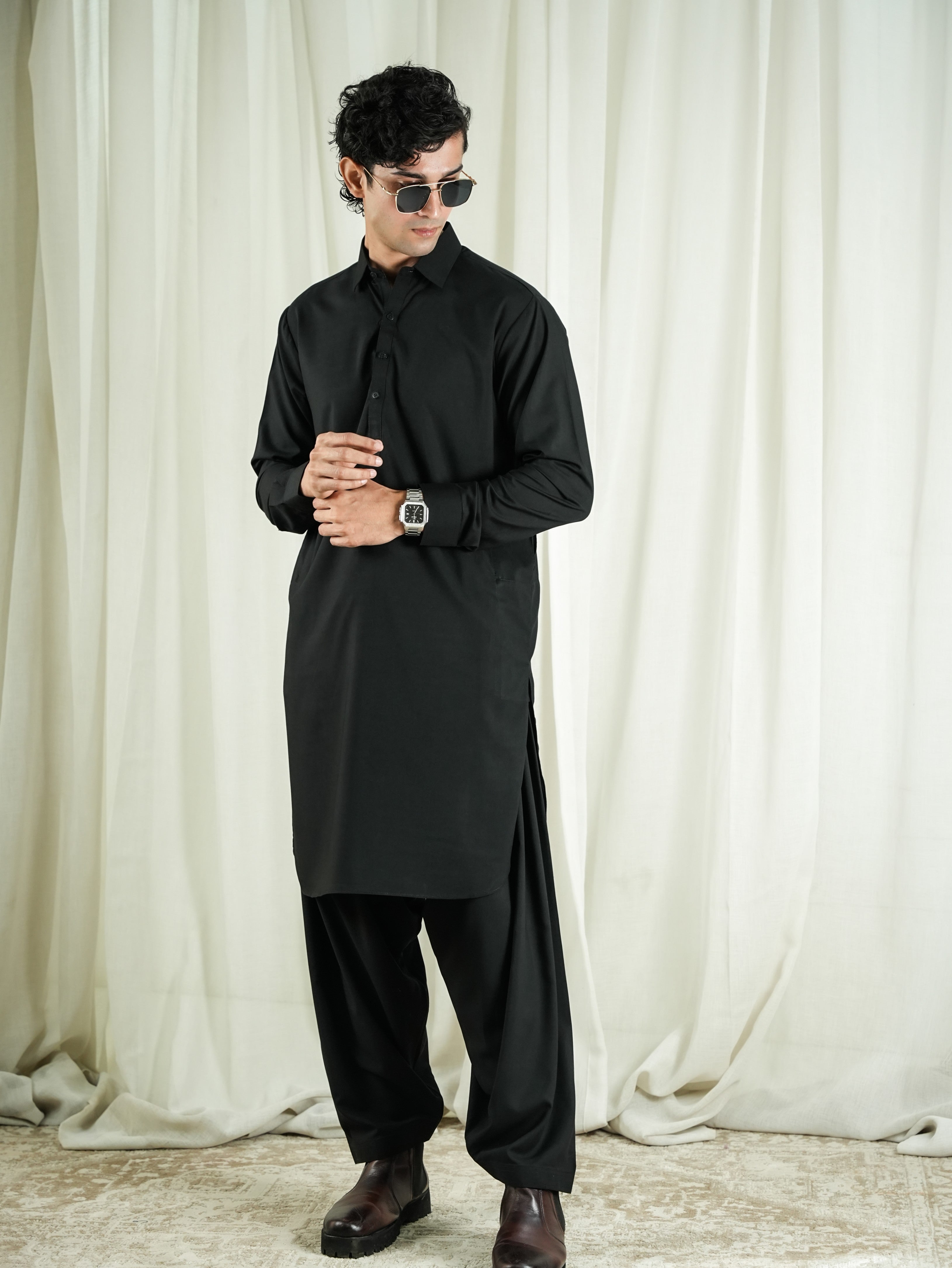 SHAH JAHAN - شاہ جہاں Jet Black