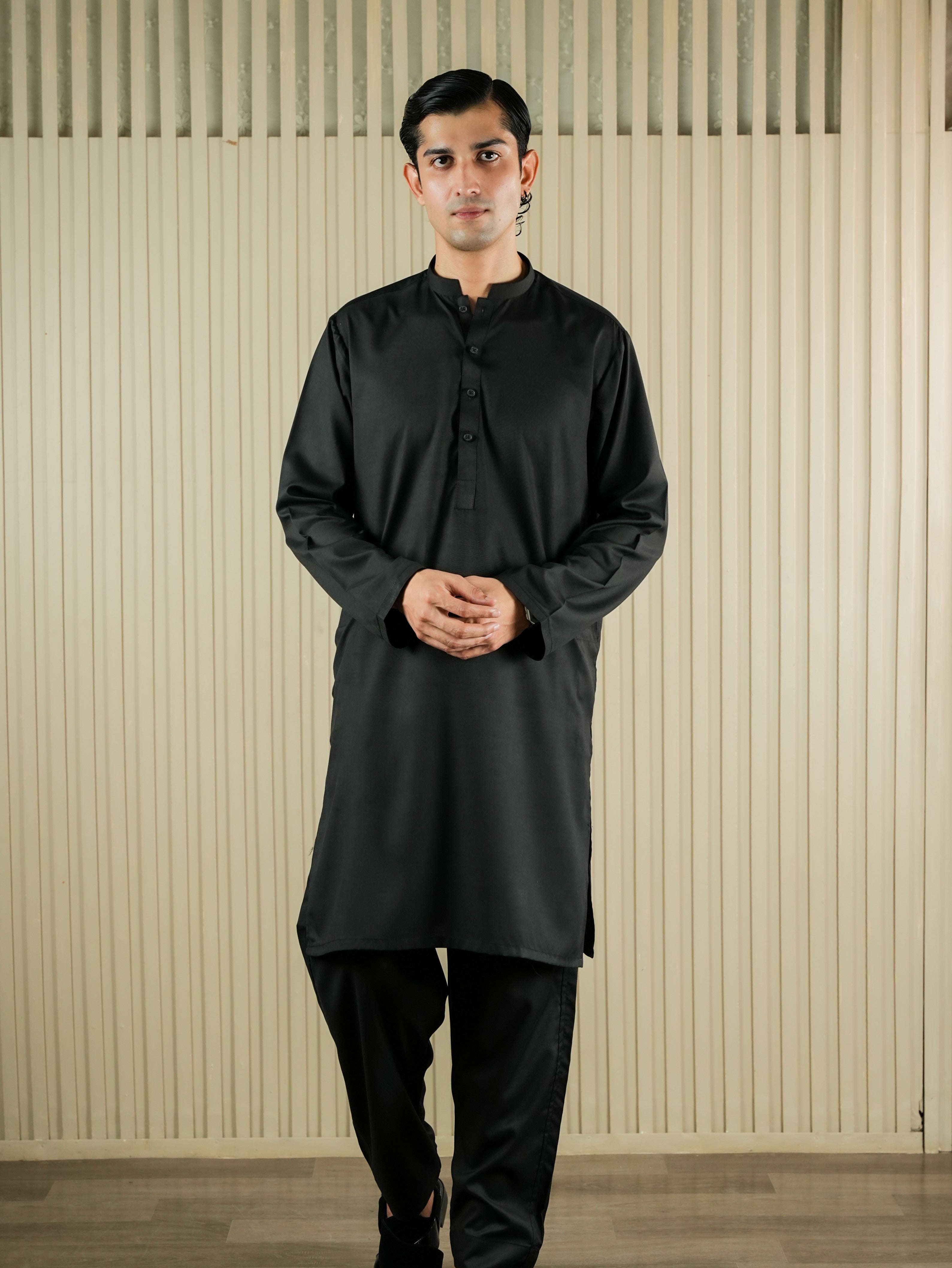 NAWAZISH - نوازش Glossy Black